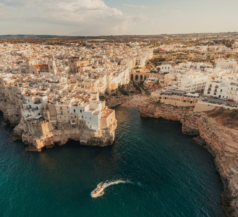 Tour in Barca Polignano a Mare | Scopri le Grotte