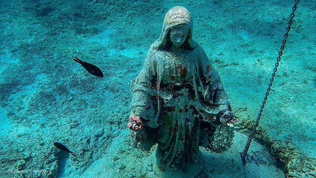 Tour in barca con acque cristalline nel Salento
