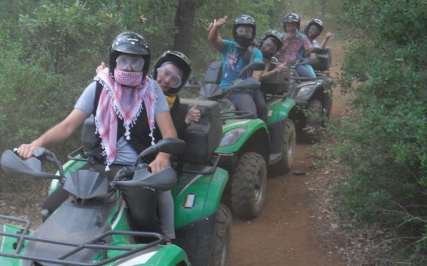 Tour Quad Puglia tra sentieri sterrati e paesaggi della Murgia